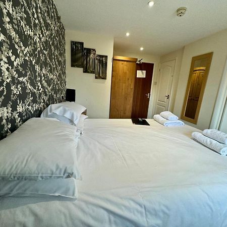 The Half Moon Hotel Petersfield Eksteriør billede
