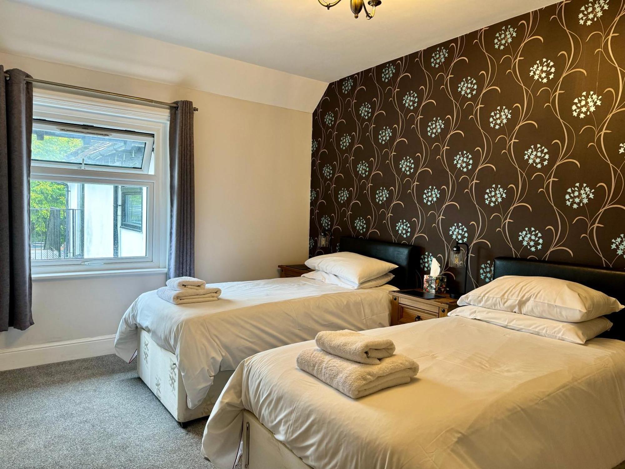 The Half Moon Hotel Petersfield Eksteriør billede